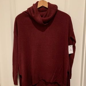 NWT adorable sweater